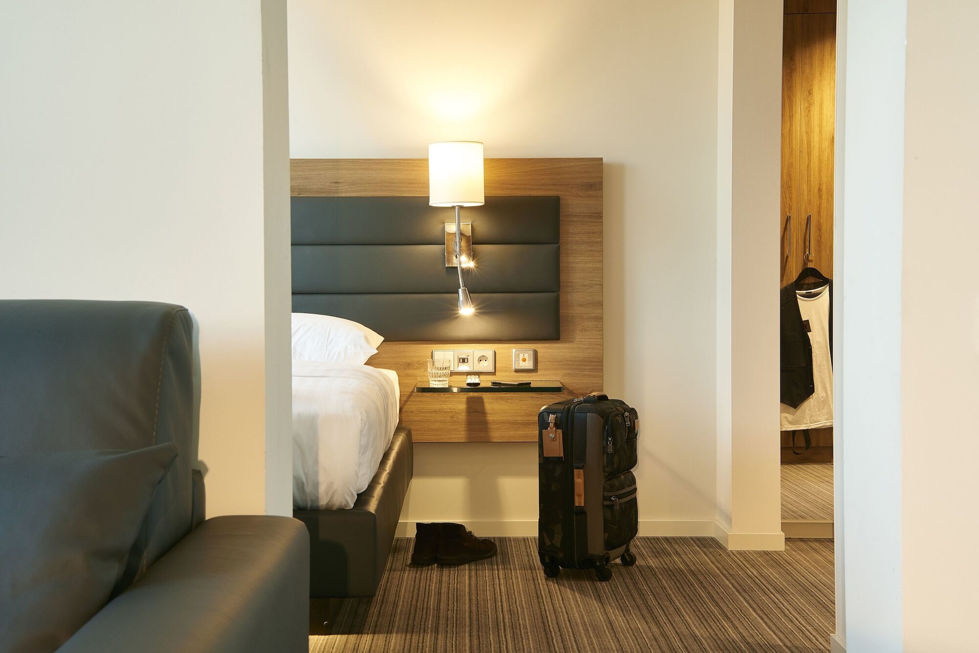 Moxy Edinburgh Airport Ingliston Exterior foto